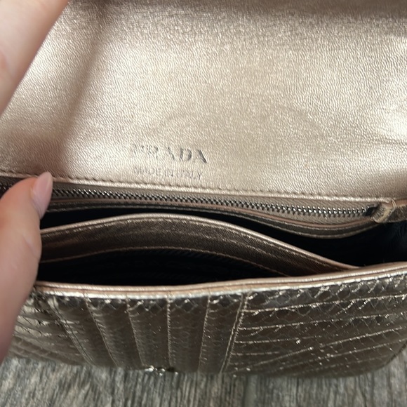 Brand new diagramme flap Prada shoulder bag - Picture 7 of 9